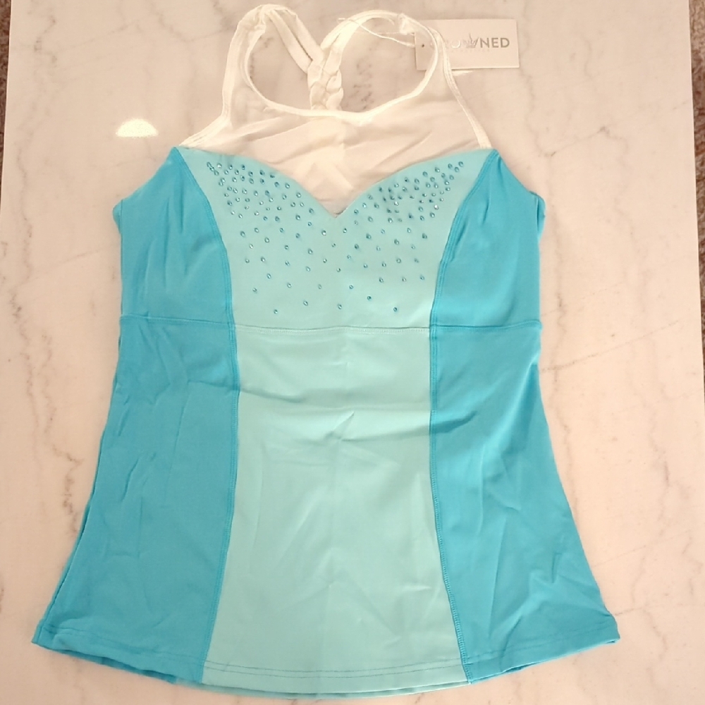 NWT Crowned Athletics Snowflake Queen Athletic Tank Top